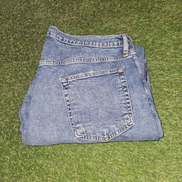 Gap '90s Loose Mid Rise Jeans - Picture 7 of 7